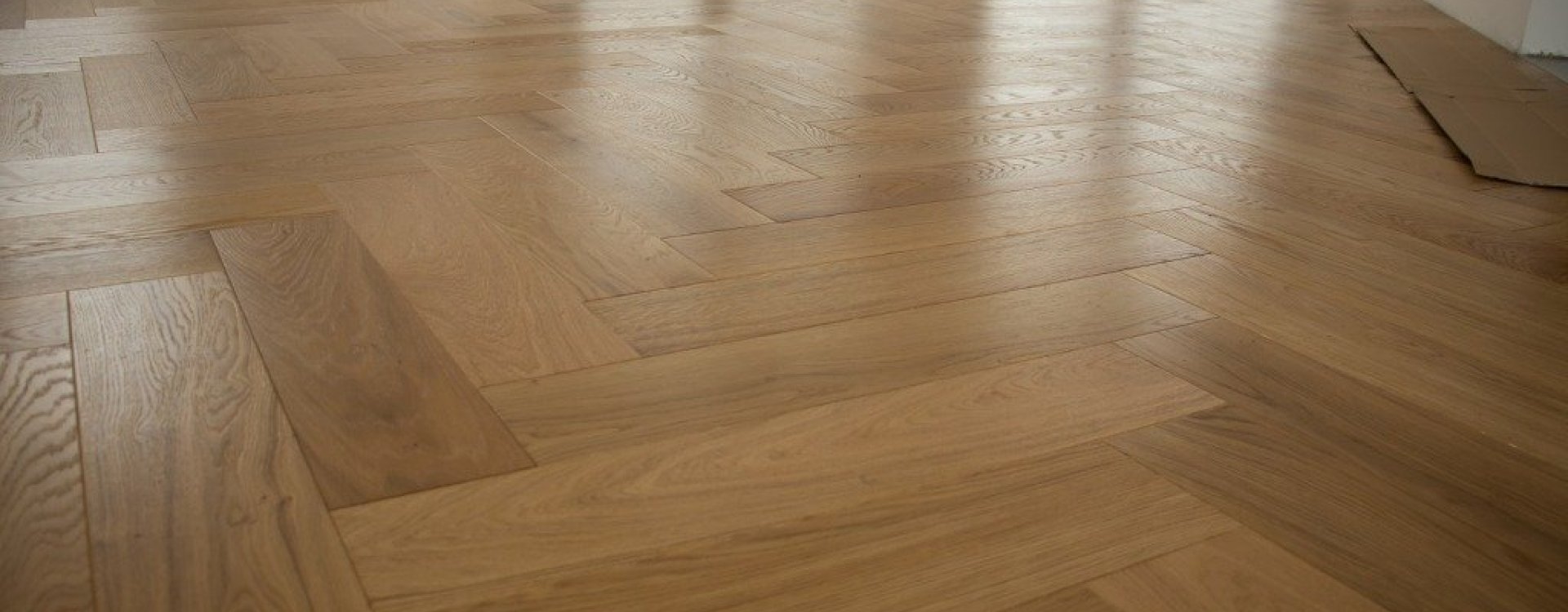 Finishparkiet: Dąb Natura lakier półmat – jodełka klasyczna