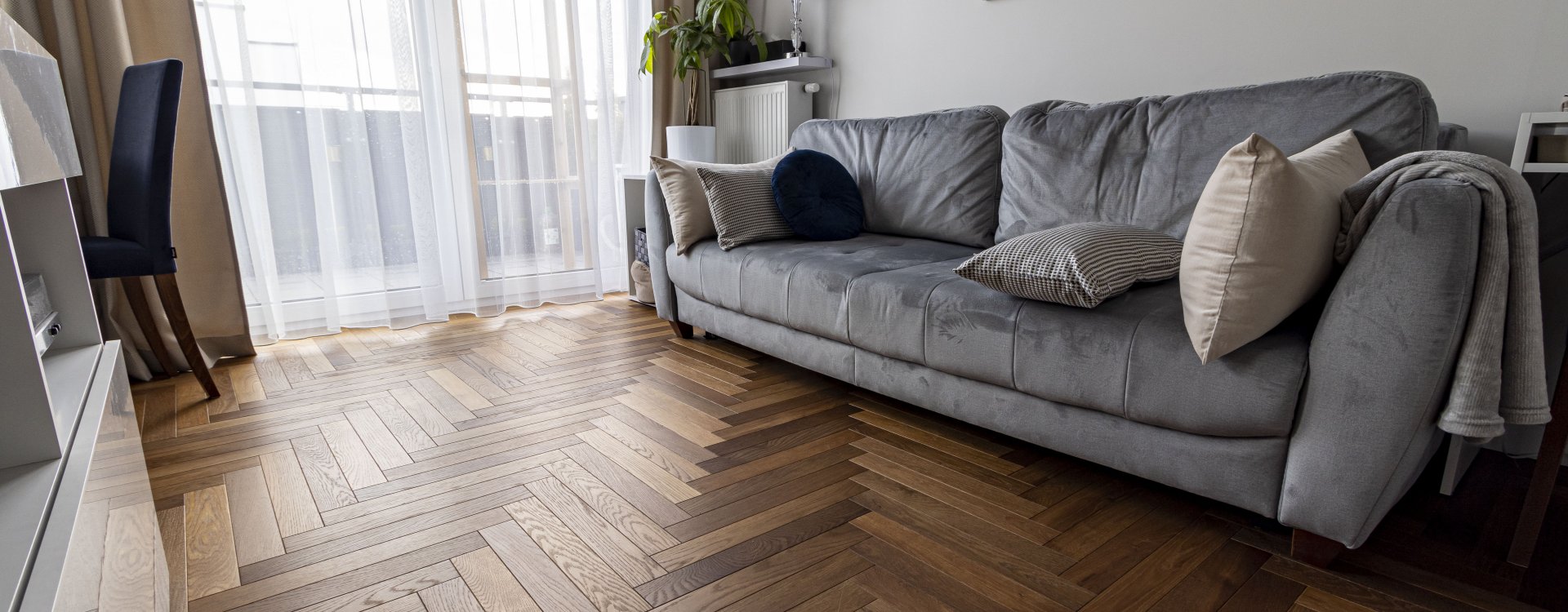 FinishParkiet: Dąb Thermo Antyk Natura - jodełka klasyczna